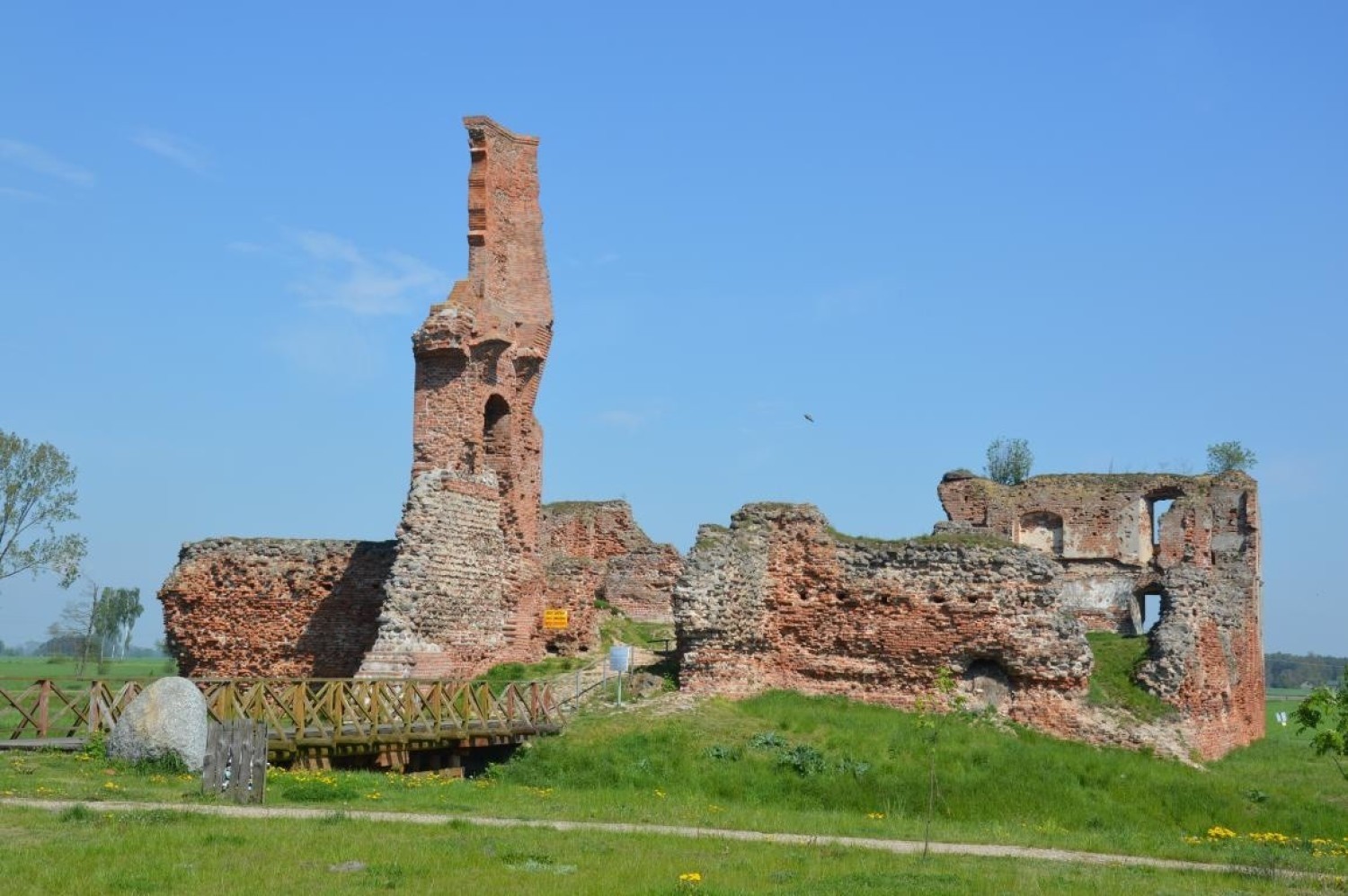 Zamek w Besiekierach