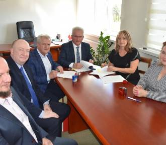 Drogi dzięki wsparciu Rządowego Funduszu Polski Ład oraz Powiatu Goleniowskiego