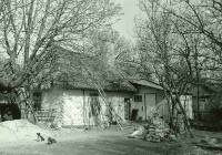 Tak wieś Miłoszówka w gminie Józefów wyglądała w 1985 roku. Zobacz archiwalne zdjęcia