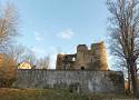 Z prywatnych środków odbudowują XIV-wieczny zamek, kamień po kamieniu. To będzie perełka Dolnego Śląska