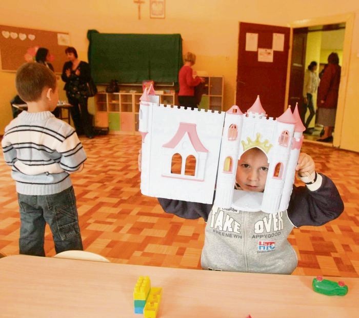 Zajęcia dodatkowe, na przykład plastyczne, będą mogły odbywać się przed południem