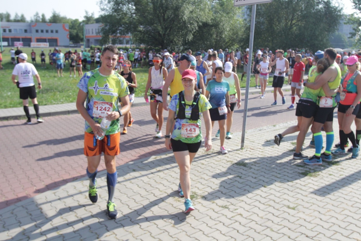 VIII Tyski Półmaraton zgromadził tłumy biegaczy