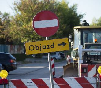 Remont ulicy Rosoła. Zamknięty ruch i objazdy. Kierowców czekają nowe utrudnienia