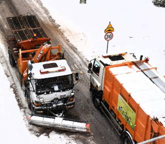 Atak zimy. Jak wyglądają drogi i chodniki w Sławnie? Zdjęcia - trzy alerty pogodowe