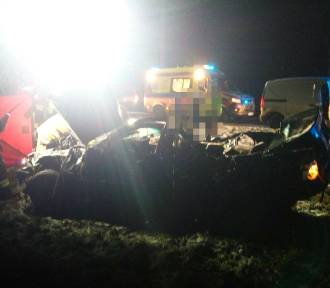 W wypadku na trasie: Sęczkowo - Słowino zginął 19-latek. Dwaj inni ranni. Zdjęcia
