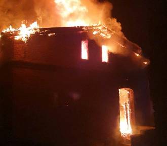 Pożar budynku w gminie Wągrowiec. Płonął budynek jednorodzinny!