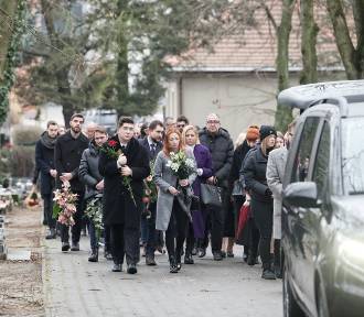 Pogrzeb Teresy Orczyk w Poznaniu. Uczestniczkę "Gogglebox" żegnali najbliżsi