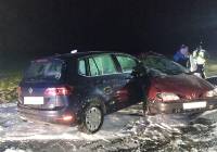 Śmiertelny wypadek na DW 901 w gminie Wielowieś. Zderzenie czołowe dwóch osobówek