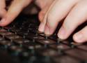 Kobieta z Końskich oszukana podczas zakupów w internecie