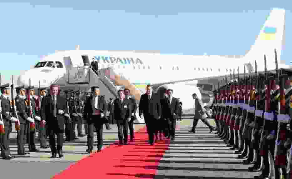 Janukowycz rozpoczyna wizytę w Japonii
