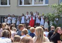 Koncert Dzieci Dzieciom w Pruszczu. 
