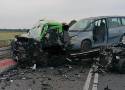 Zderzeniu samochodów osobowych na drodze wojewódzkiej w miejscowości Śniaty