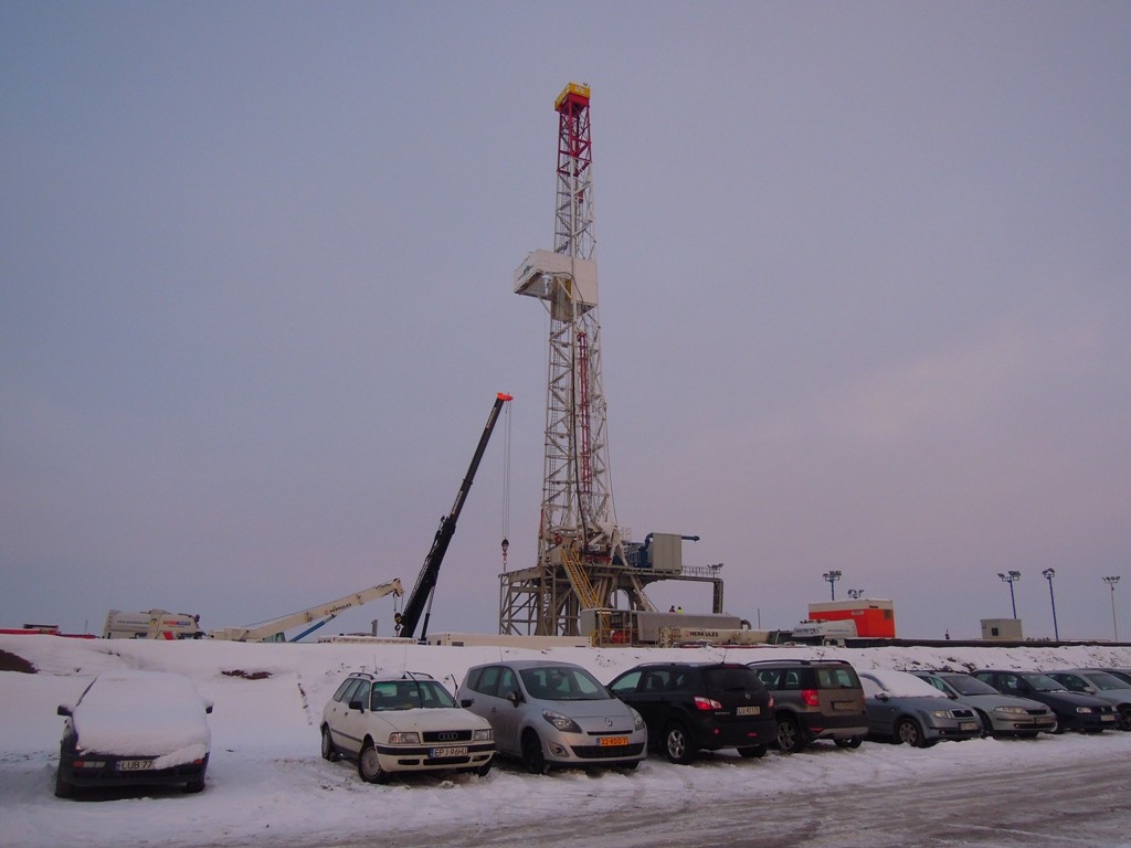Chevron kończy montaż wiertni w Zawadzie