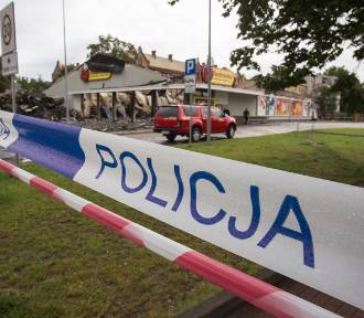 W Płocku przy jednym ze sklepów znaleziono ciało mężczyzny