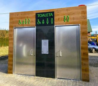 W Krasnobrodzie zostanie otwarta "toaleta zewnętrzna" za... ponad 276 tys. zł.  