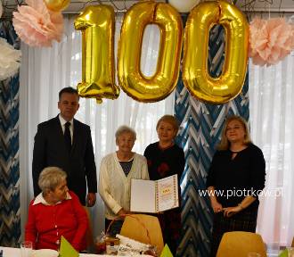 100 lat pani Janiny Cieślak z Piotrkowa Trybunalskiego - ZDJĘCIA
