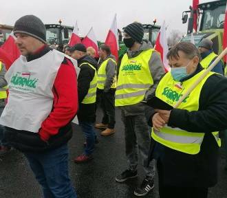 Rolnicy chcą blokować wszystkie przejścia graniczne z Ukrainą i drogi w całym kraju