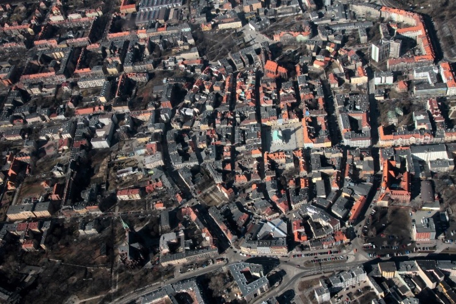 Gliwice - średnie stężenie pyłu zawieszonego PM10 przekroczone o 212%
