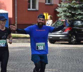 W Krośnie biegali seniorzy, dorośli i małe dzieci. Wróciła Krośnieńska Dziesiątka!!