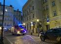 Straż i policja pracują na Rynku w Wałbrzychu. Co się wydarzyło? Zdjęcia