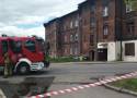 Pożar w Bytomiu. Płonął budynek w Miechowicach, przy ul. Bończyka. Jedna osoba wyskoczyła z okna