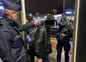 Akcja policji na dworcu kolejowym w Warszawie. Mundurowi zatrzymali 48-latka poszukiwanego listem gończym 