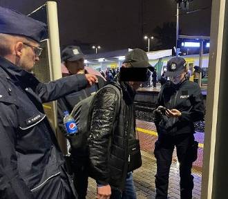 Akcja policji na dworcu w Warszawie. Zatrzymano 48-latka poszukiwanego listem gończym