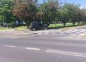 Zderzenie dwóch aut w Zduńskiej Woli. Sprawca pieszo uciekł z miejsca kolizji wraz z pasażerem ZDJĘCIA