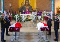 Strażacy, którzy tragicznie zginęli w Żukowie odznaczeni Krzyżem Świętego Floriana 