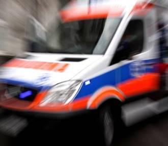 Dziecko wypadło z okna wieżowca na Bałutach