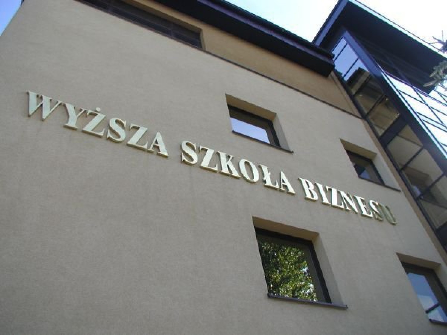 7. Wyższa Szkoła Biznesu w Dąbrowie Górniczej