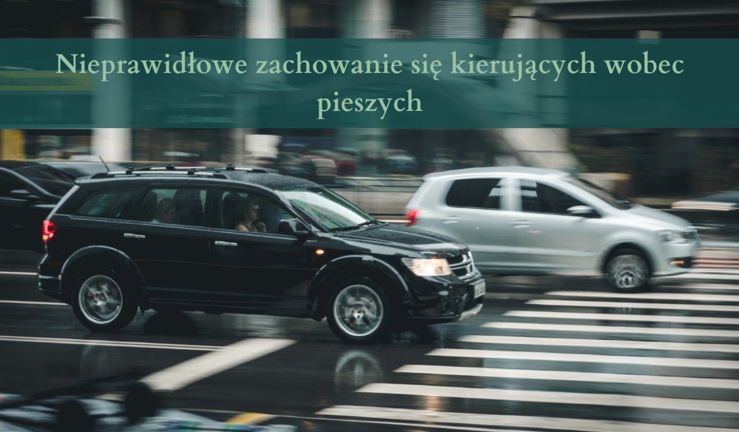 Nieprawidłowe zachowanie się kierujących wobec pieszych 10 punktów karnych: - Omijanie pojazdu, który jechał w tym samym kierunku, lecz zatrzymał się w celu ustąpienia pierwszeństwa pieszym