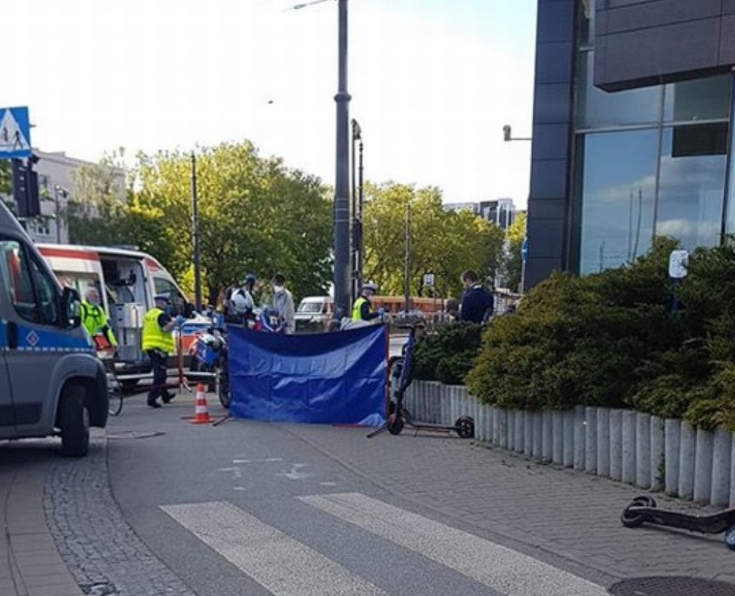 Dramatyczne sceny rozegrały się w czwartkowe popołudnie na skrzyżowaniu marszałków w Łodzi