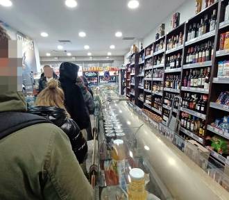 Polacy wydali rekordowe kwoty na alkohol. Co najchętniej pijemy?