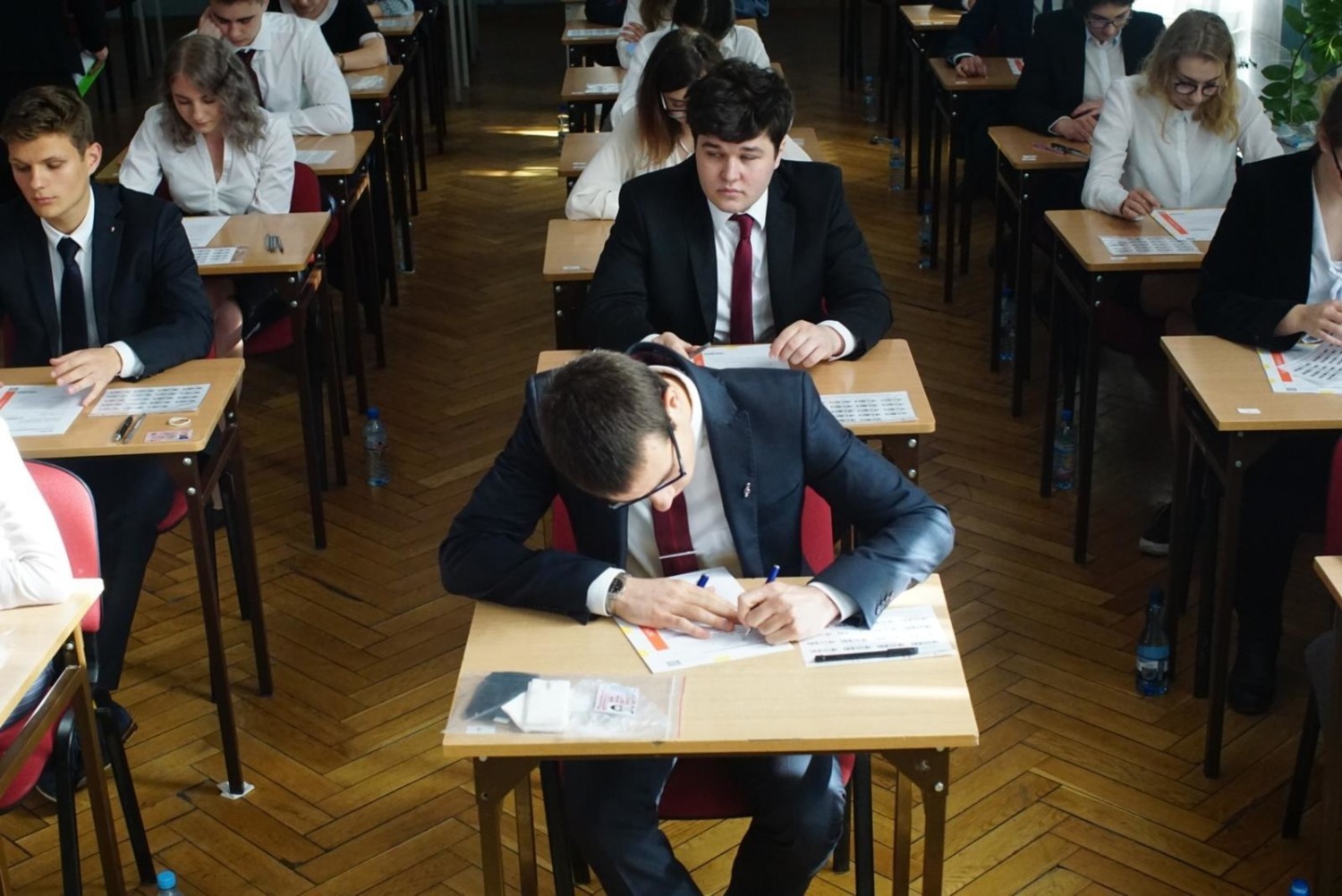 Od początku strajku (8 kwietnia) dyrektorom szkół udało się przeprowadzić egzaminy gimnazjalne i ósmoklasisty