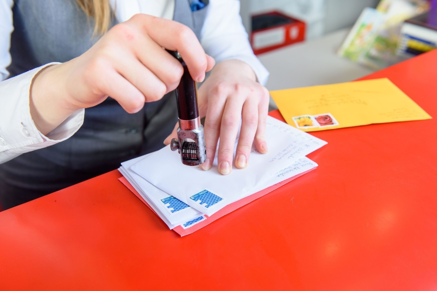 Cennik Poczty Polskiej 2019. Poczta Polska wprowadziła nowe ceny przesyłek od 1 kwietnia (1.04.2019)