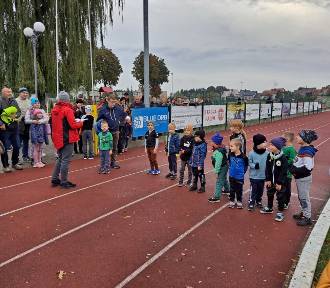 Na Miejskich Obiektach Sportowych odbył się III Dziecięco-Młodzieżowy Jesienny  Bieg 