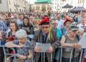 Na Małym Rynku rozbrzmiały patriotyczne pieśni z okazji krakowskich obchodów Święta 3 Maja
