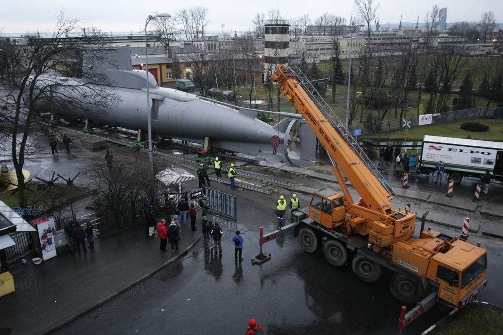 Okręt podwodny typu Kobben waży 370 ton, ma 45,5 metra długości i 4,6 metra szerokości