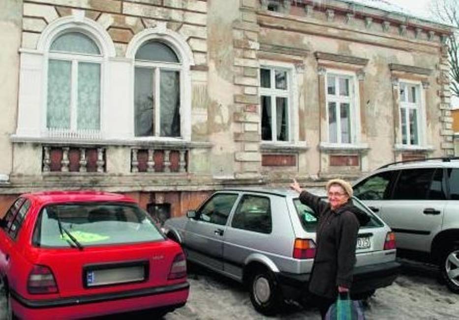 W tym mieszkaniu ciągle odbywały się libacje – mówi sąsiadka eksmitowanego