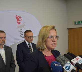Minister Moskwa zapowiada wsparcie dla ogrzewających pompami ciepła i prądem 