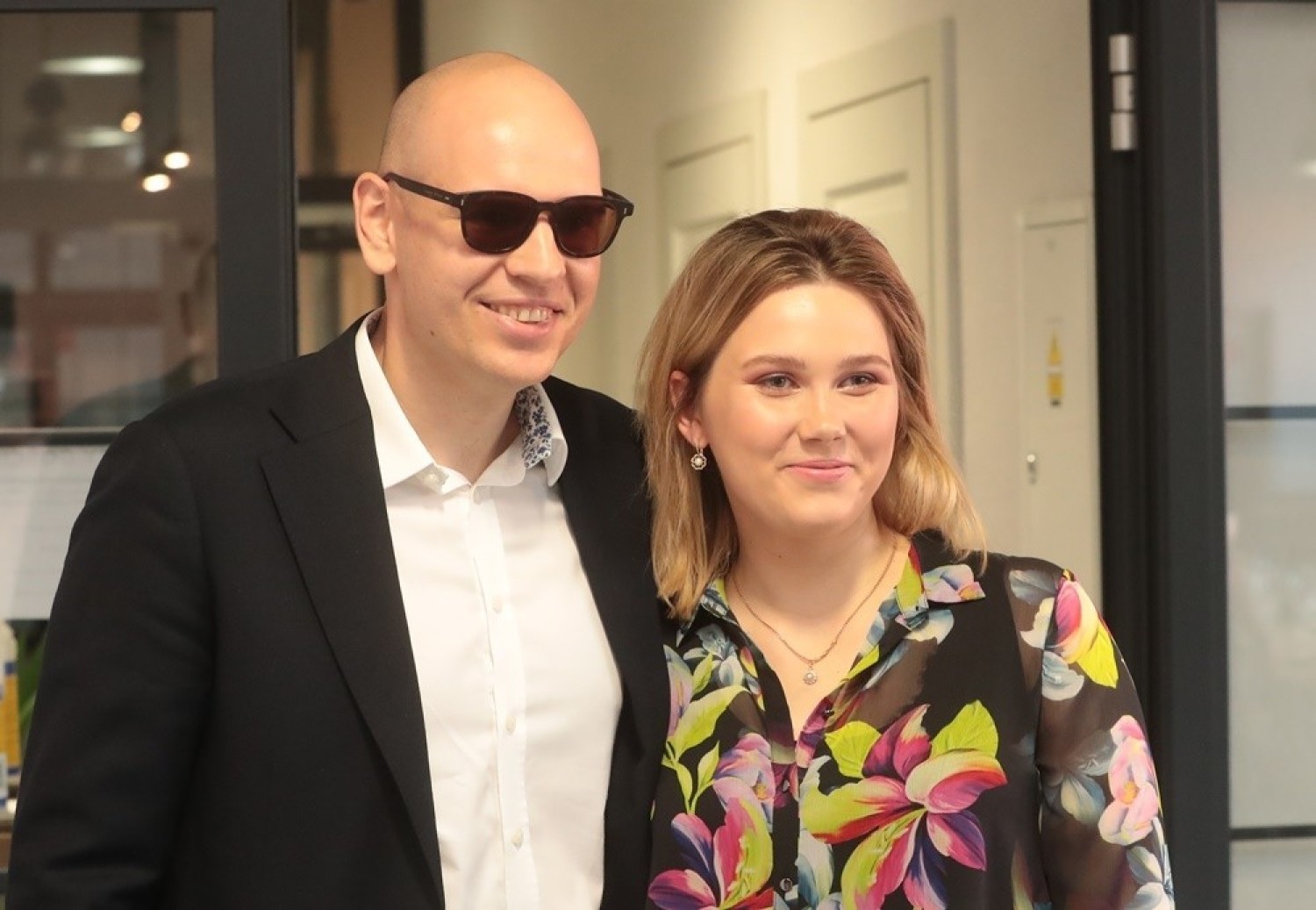 Życie towarzyskie po kilkumiesięcznej izolacji zaczyna wracać do normy