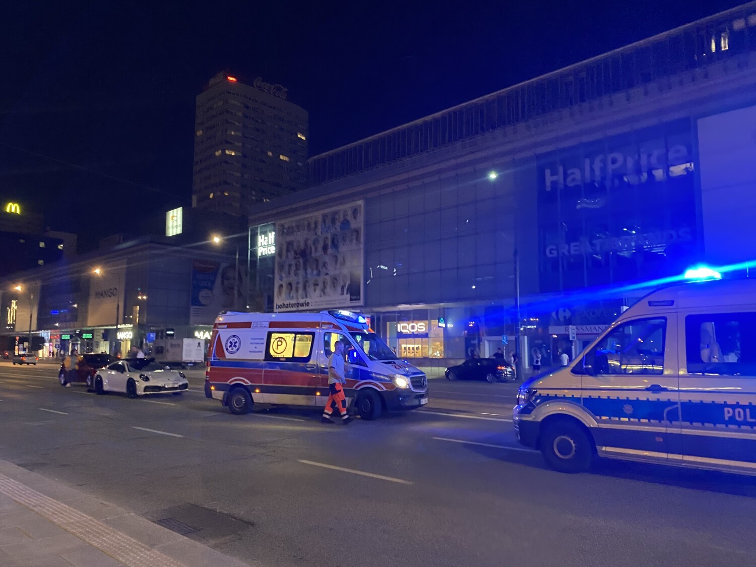 Warszawa. Śmiertelny wypadek przy Pałacu Kultury i Nauki. Jedna osoba nie żyje