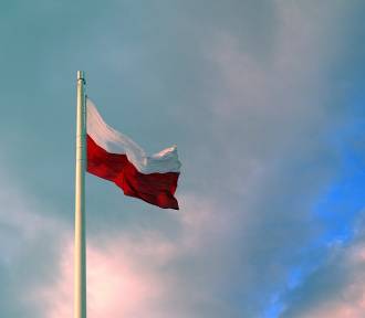 Gdzie kupić flagę na 11 listopada? Oto lista sklepów w Warszawie