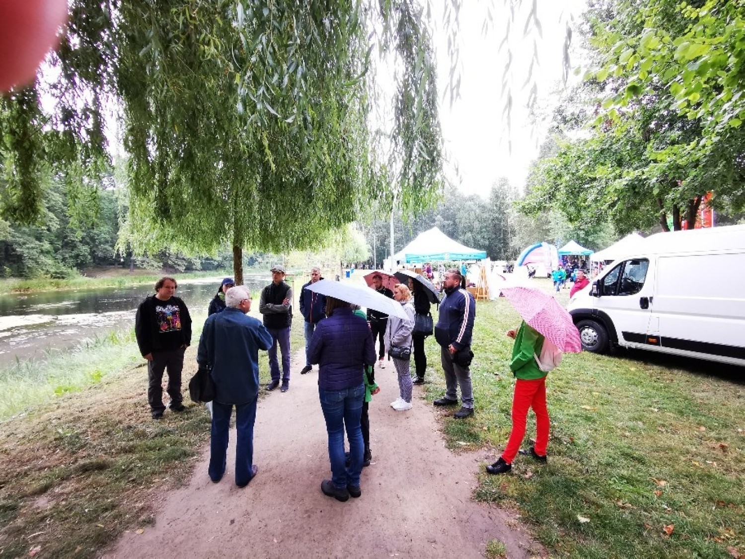 Na nadwiślańskich terenach Bydgoskiego Przedmieścia trwa Wielkie Śniadanie nad Wisłą, czyli otwarty plenerowy piknik krajoznawczy