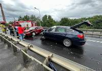 Zderzenie BMW z seatem na wiadukcie w Opolu