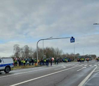 Chełm. Protest rolników na granicy w Dorohusku uderza w  przedsiębiorców 