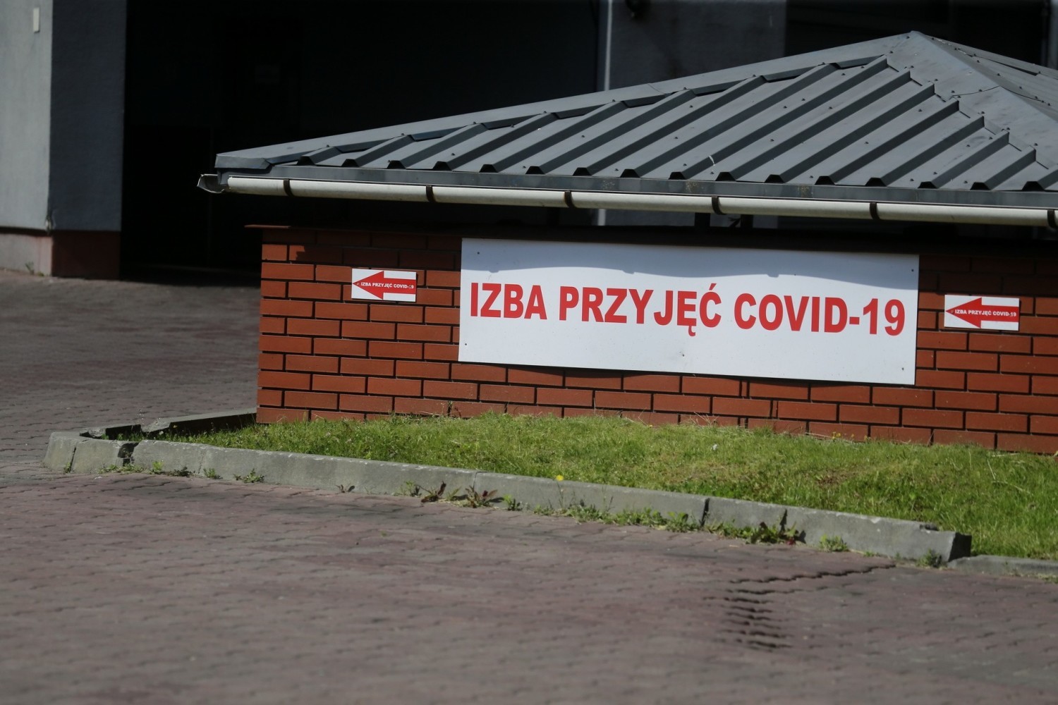 Epidemia koronawirusa – raport minuta po minucie o najnowszych informacjach dotyczących wirusa w Polsce i na świecie