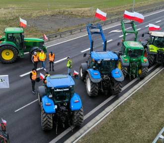 Uwaga na utrudnienia na S5 w stronę Poznania. Trwa protest rolników