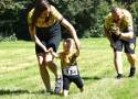 "Biegać jest Bosko" w Oświęcimiu dla dzieci. Najmłodsi uczestnicy biegu patronalnego bawili się dopingowani przez rodziców. Zdjęcia